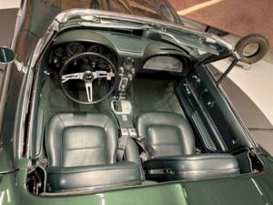 Bild 17/35 von Chevrolet Corvette Sting Ray Convertible (1965)