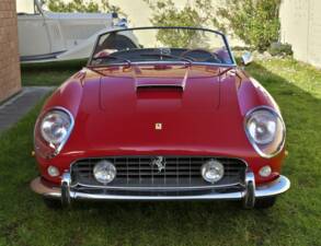 Bild 2/50 von Ferrari 250 GTE (1962)