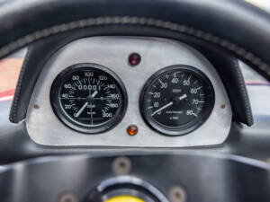 Image 28/44 of Ferrari 308 GTS Quattrovalvole (1984)