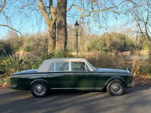 Image 31/50 of Rolls-Royce Silver Shadow II (1979)