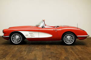 Image 2/24 de Chevrolet Corvette (1959)
