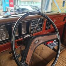Image 6/9 of Ford F-150 Ranger (1976)