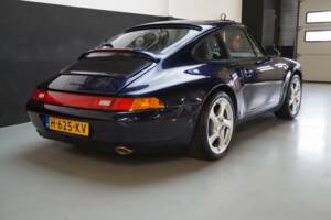 Image 31/50 de Porsche 911 Carrera (1995)
