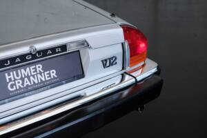 Image 42/47 of Jaguar XJ-SC 5.3 (1987)