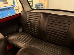 Image 12/18 de Innocenti Mini Cooper 1300 (1974)