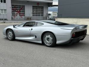 Bild 20/55 von Jaguar XJ 220 (1993)