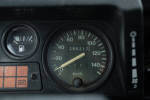 Bild 47/50 von Land Rover 90 (1985)