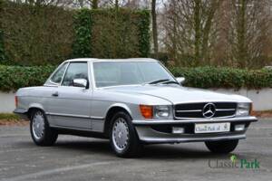 Image 31/50 of Mercedes-Benz 300 SL (1986)