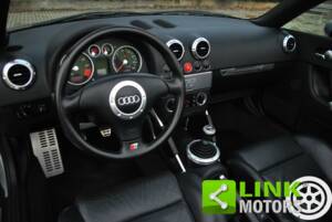 Immagine 8/10 di Audi TT 1.8 T (2000)