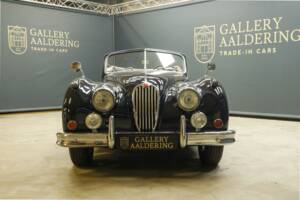 Image 35/50 of Jaguar XK 140 DHC (1955)