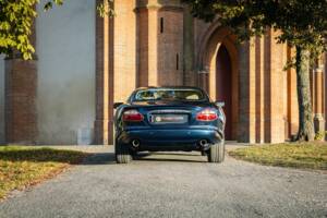 Bild 15/27 von Jaguar XKR (2001)