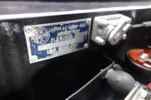 Image 33/80 of Lancia Flaminia Sport 3C 2.8 Zagato (1963)