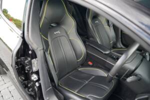Image 13/50 of Aston Martin Rapide AMR (2019)