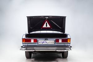 Imagen 29/29 de Mercedes-Benz 280 CE (1977)