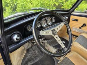 Imagen 4/34 de Innocenti Mini Cooper 1300 (1972)