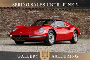 Image 1/50 of Ferrari Dino 246 GTS (1974)