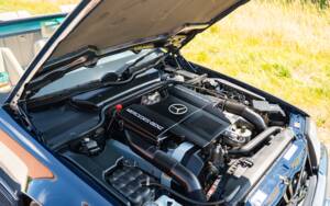 Image 40/44 de Mercedes-Benz 500 SL (1990)