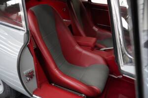 Afbeelding 13/44 van Jaguar E-Type 3.8 (1963)