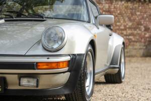 Afbeelding 29/50 van Porsche 911 Turbo 3.3 (1983)