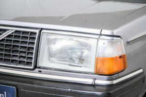 Image 22/50 of Volvo 245 GLE (1982)