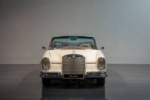 Image 11/11 of Mercedes-Benz 300 SE (1965)