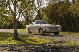 Image 21/50 of Volvo P 1800 (1962)