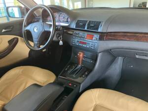 Imagen 9/13 de BMW 328Ci (1999)