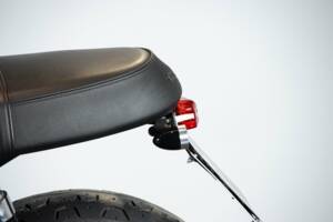 Immagine 14/50 di Triumph DUMMY (2017)