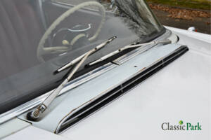 Image 44/47 of Mercedes-Benz 190 c (1963)