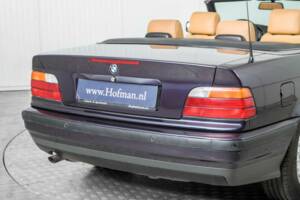 Bild 27/50 von BMW 318i (1996)
