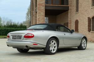 Imagen 6/50 de Jaguar XK8 4.0 (2000)