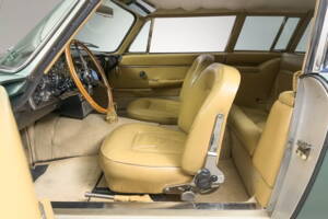 Imagen 25/39 de Aston Martin DB 6 Shooting Brake (1965)