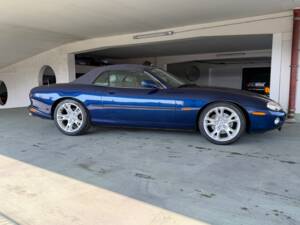 Bild 6/17 von Jaguar XKR (2002)