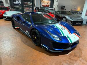 Bild 23/25 von Ferrari 488 Pista (2020)