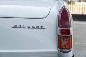 Image 9/29 de Peugeot 404 Coupé (1966)