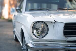 Image 7/53 of Ford Mustang 200 (1966)