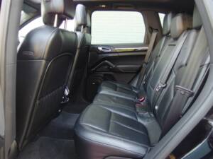 Image 66/96 of Porsche Cayenne S Diesel (2013)