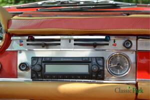Image 36/50 de Mercedes-Benz 230 SL (1964)