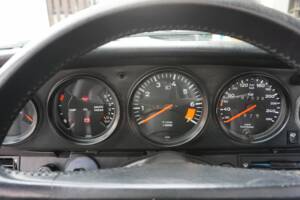 Bild 37/51 von Porsche 911 Carrera 3.2 (1986)