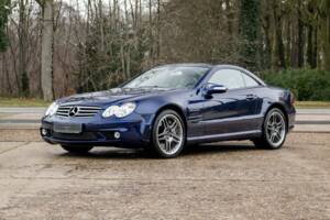 Image 3/42 of Mercedes-Benz SL 65 AMG (2006)