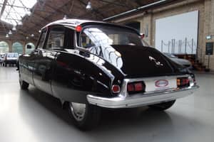 Image 9/30 of Citroën DS 19 (1959)