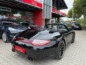 Afbeelding 9/43 van Porsche 911 Carrera 4 GTS (2011)