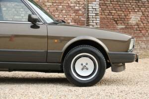 Afbeelding 35/50 van Alfa Romeo Alfetta 2.0 (1984)