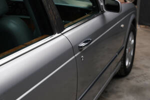 Image 26/50 of Bentley Arnage R (2004)