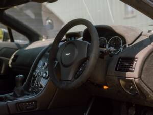 Bild 36/79 von Aston Martin V12 Vantage AMR (2018)