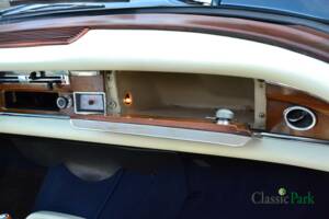 Bild 30/50 von Mercedes-Benz 280 SE 3,5 (1971)