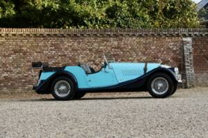 Image 34/50 of Morgan 4&#x2F;4 1600 4-Sitzer (1973)
