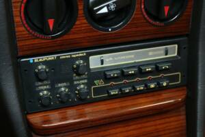 Image 19/50 of Mercedes-Benz 280 CE (1980)