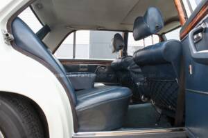 Image 19/35 de Mercedes-Benz 300 SEL 3.5 (1971)