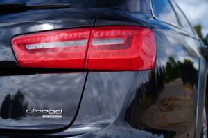 Bild 41/50 von Audi A6 3.0 TFSI allroad quattro (2012)